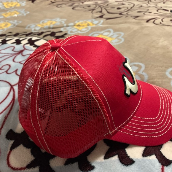 True Religion PLMH0154 Men's Red Mesh Trucker Buddha Snap Back Cap One Size - Picture 4 of 7